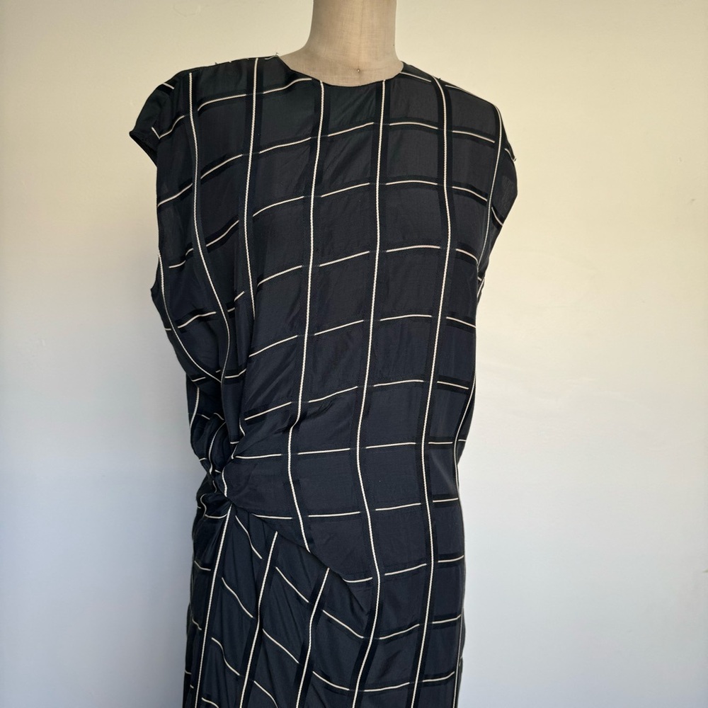DESIGNER Lanvin Black Checked Knot Detail Dress - Picture 6 of 11